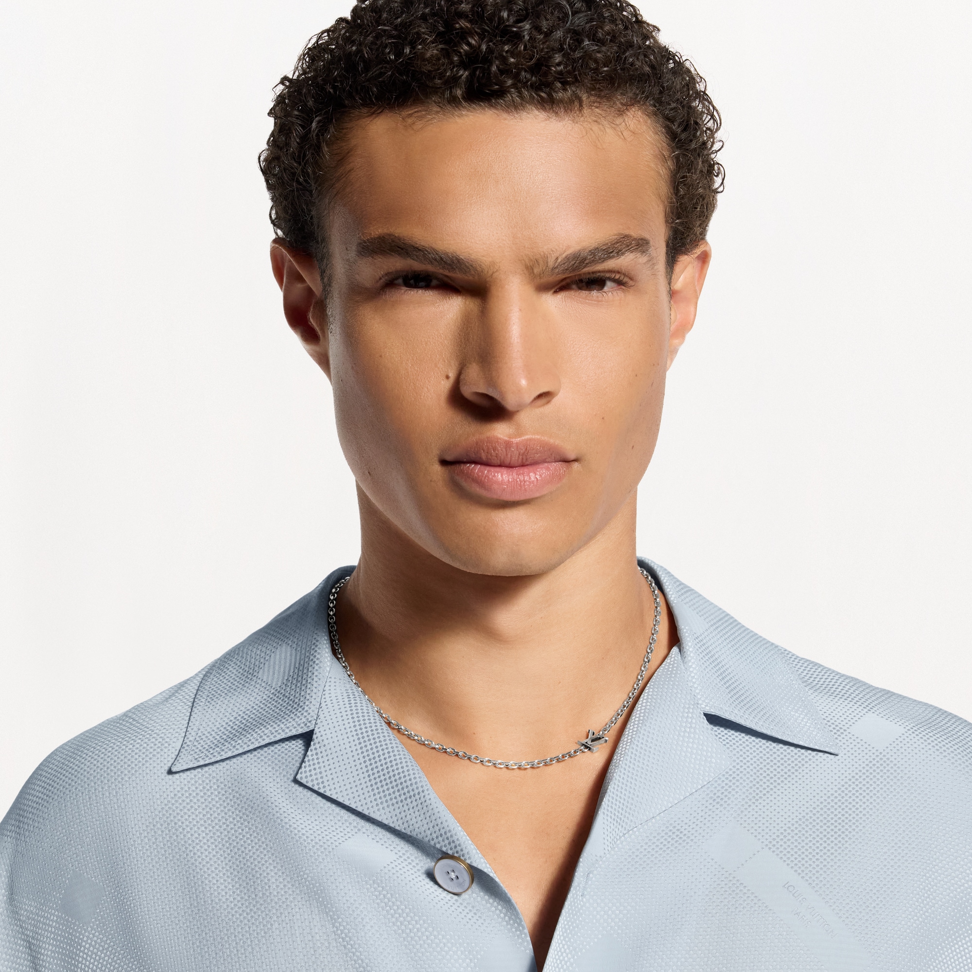 LV Yours Necklace S00 - Fashion Jewelry | LOUIS VUITTON